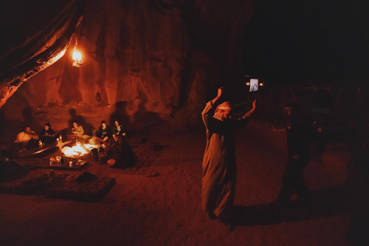 Hotel Bedouin Nights Camp Wadi Rum Exterior foto
