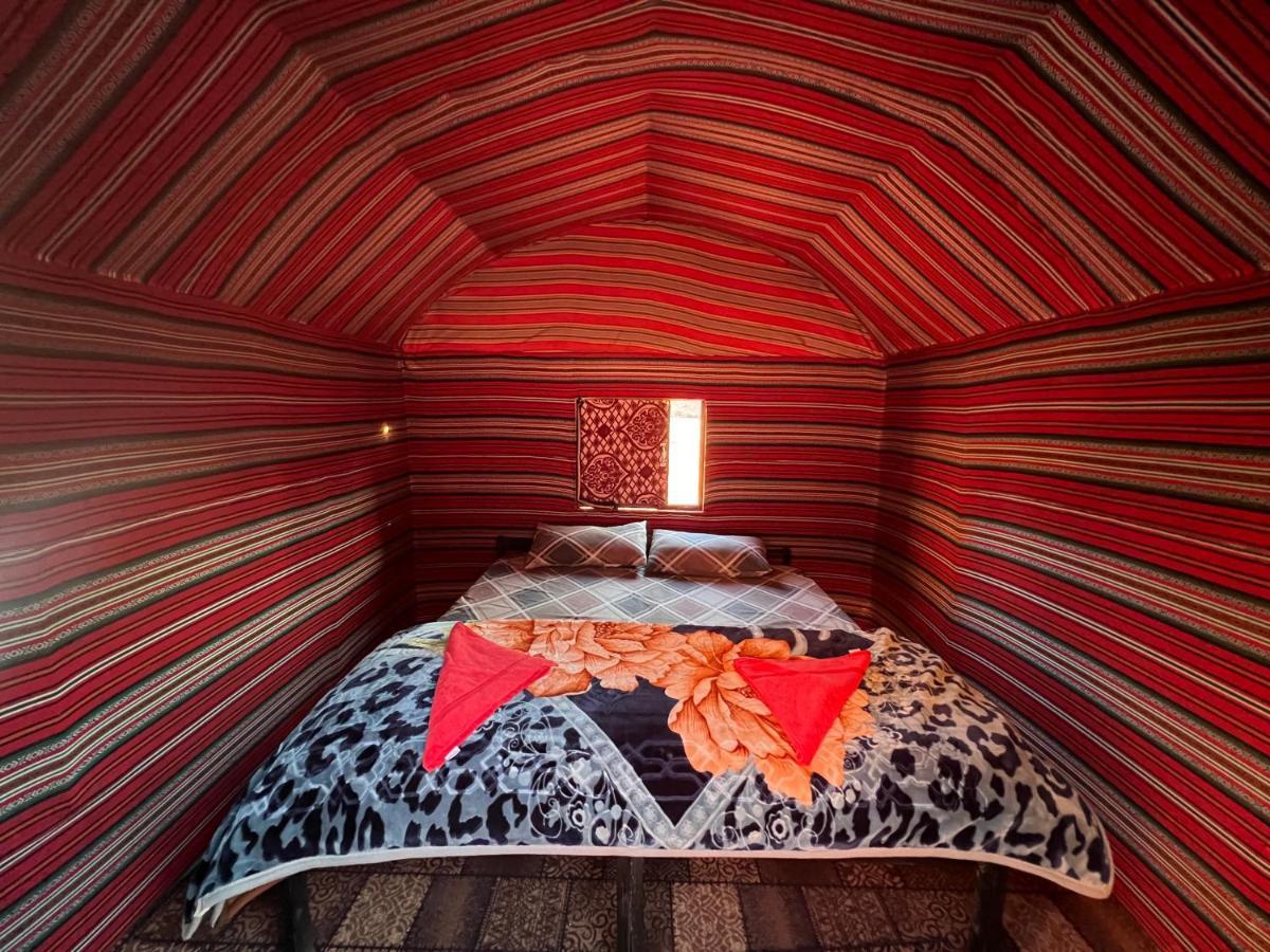 Hotel Bedouin Nights Camp Wadi Rum Exterior foto