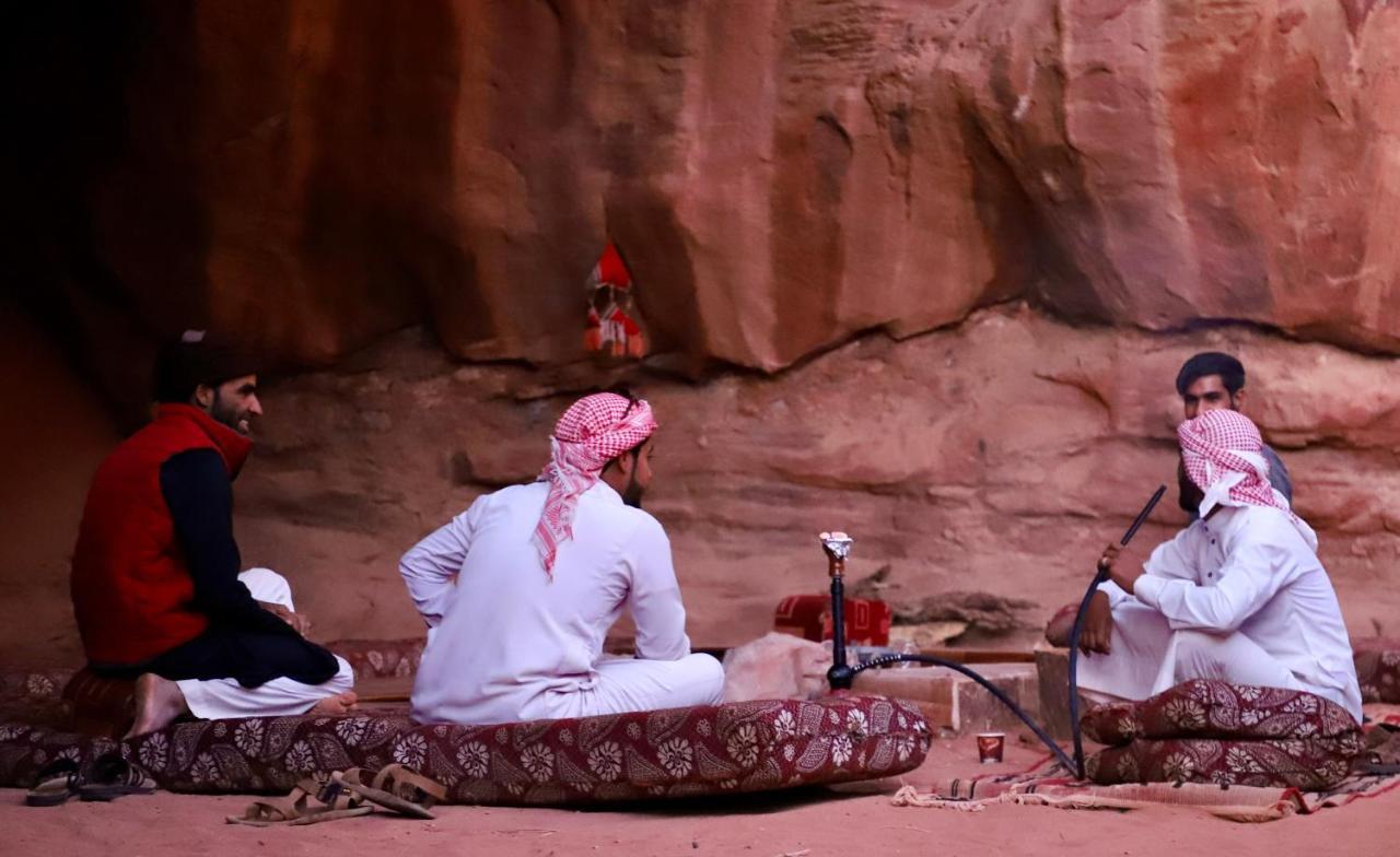 Hotel Bedouin Nights Camp Wadi Rum Exterior foto