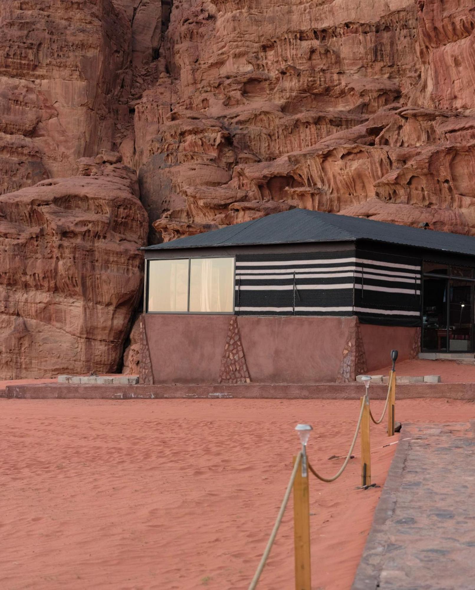 Hotel Bedouin Nights Camp Wadi Rum Exterior foto