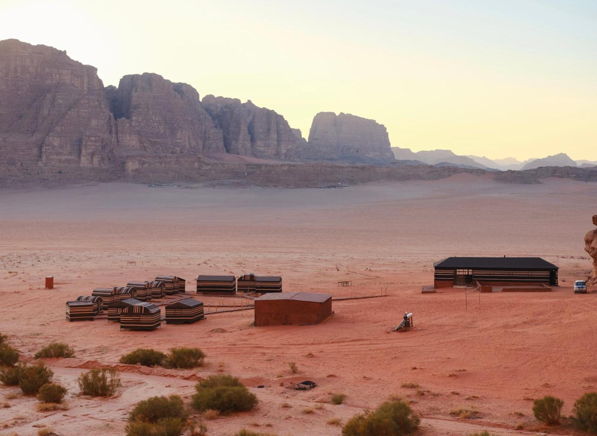 Hotel Bedouin Nights Camp Wadi Rum Exterior foto