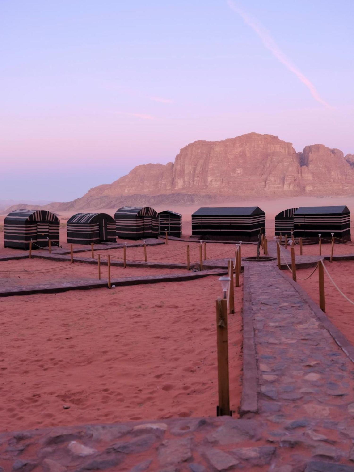 Hotel Bedouin Nights Camp Wadi Rum Exterior foto